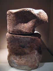 鲸骨，商后期，河南安阳殷墟出土，中国国家博物馆文物。