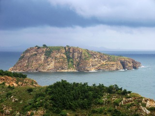 大连市海滨，棒槌岛风光。