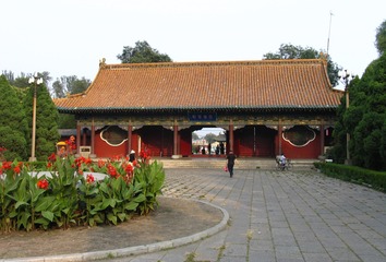 山西太原，晋祠公园正门。