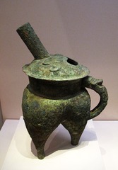 青铜盉，商王武丁时期，1976年河南安阳殷墟妇好墓出土，中国国家博物馆文物展。