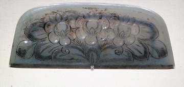 花卉纹梳背，唐代，国家博物馆中国古代玉器艺术展。