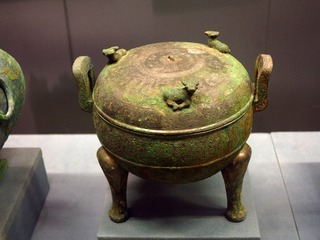 青铜三牺鼎，战国，怀柔区出土，首都博物馆文物展。