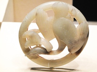 鹘啄鹅绦环，辽金，国家博物馆中国古代玉器艺术展。
