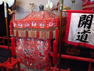 婚轿（八抬大轿）——清代老北京婚俗，北京首都博物馆。