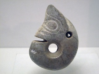 卷龙，新石器时代，红山文化，辽宁朝阳牛河梁出土，国家博物馆中国古代玉器艺术展。