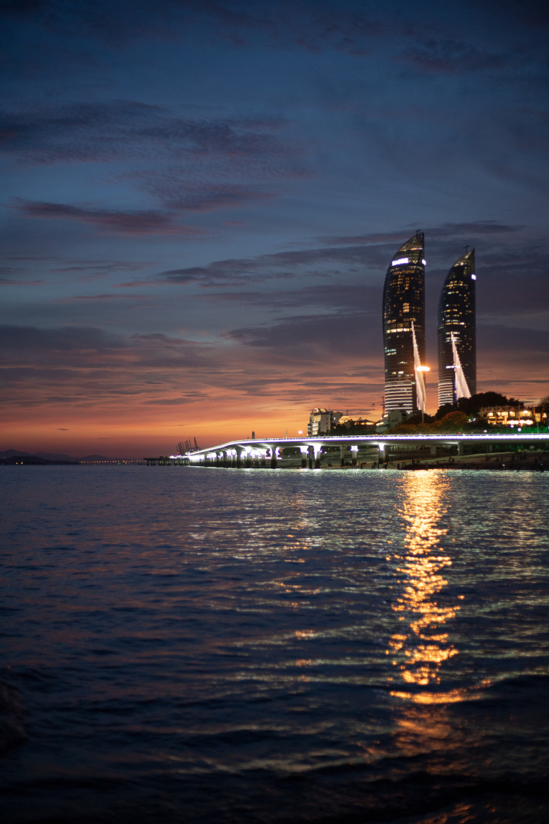 厦门的晚霞很美的