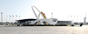 384770