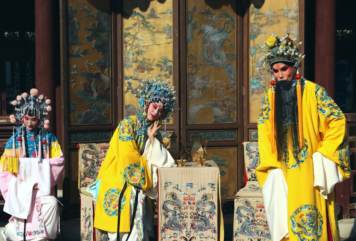 小宴》是出自清代大戏剧作家洪升的传奇作品《长生殿》第二十四出