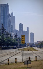 1000103585