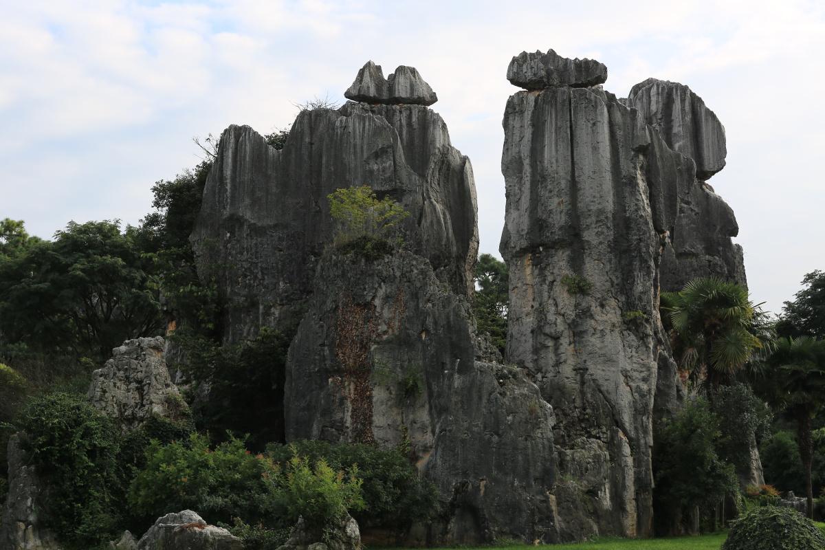 一组石林61云南省昆明市石林彝族自治县哪一张是阿诗玛石峰