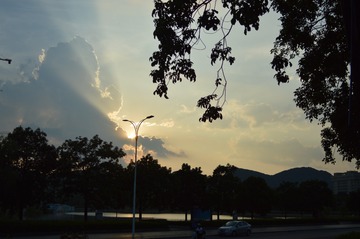 1508350