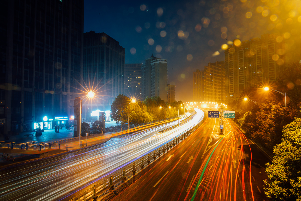 城市里的车水马龙