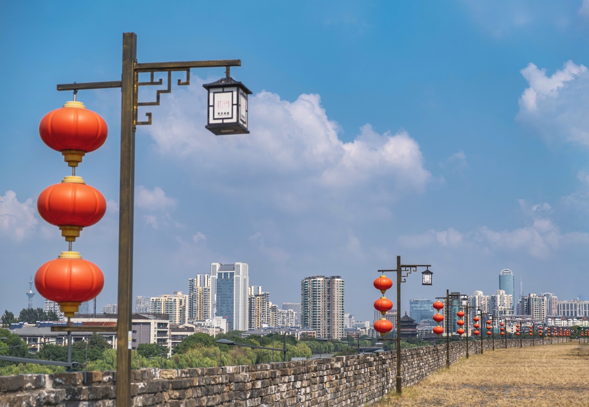 南京老门东#斑驳的古城墙#城市街道# - 祎祎946 - 图虫