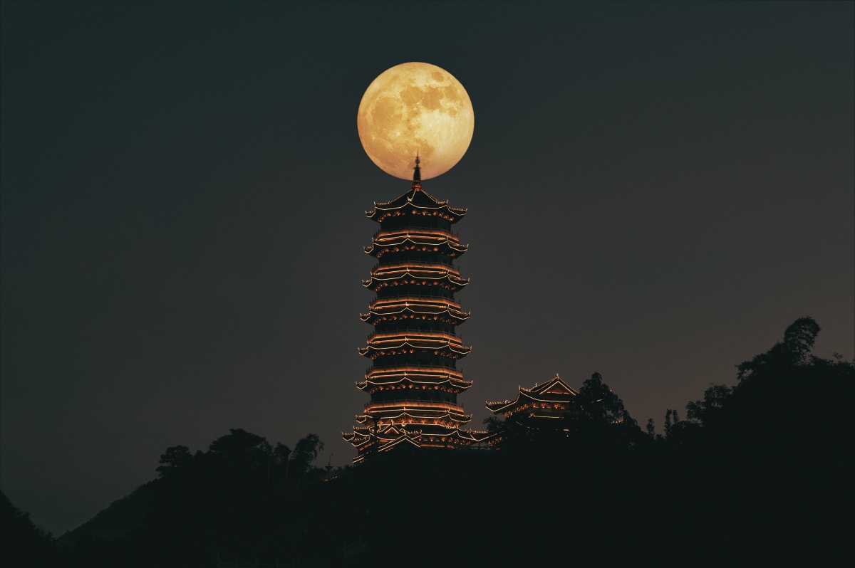 桂林超级大月亮 - 惊鸿一眸 - 图虫