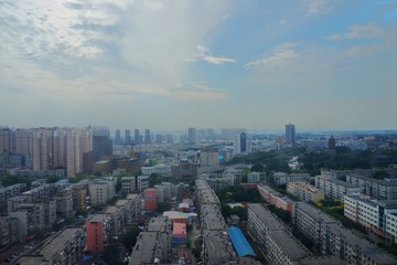 2050173