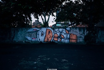 001