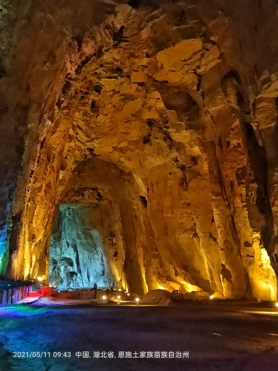 旅拍世界最大溶洞恩施利川腾龙洞