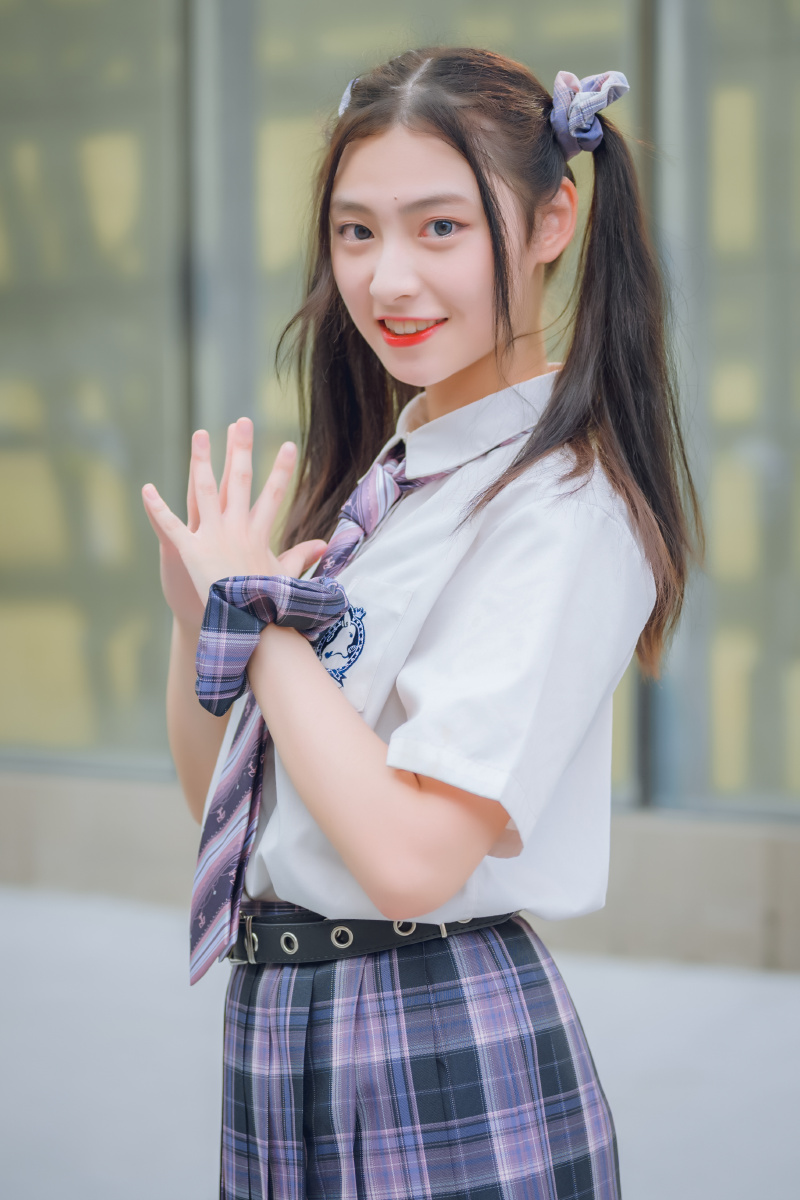 充满元气的jk制服小姐姐 - 叁时叁刻 - 图虫