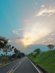 1000010561