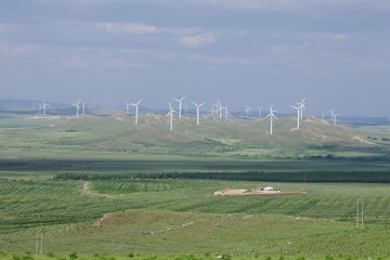 365897
