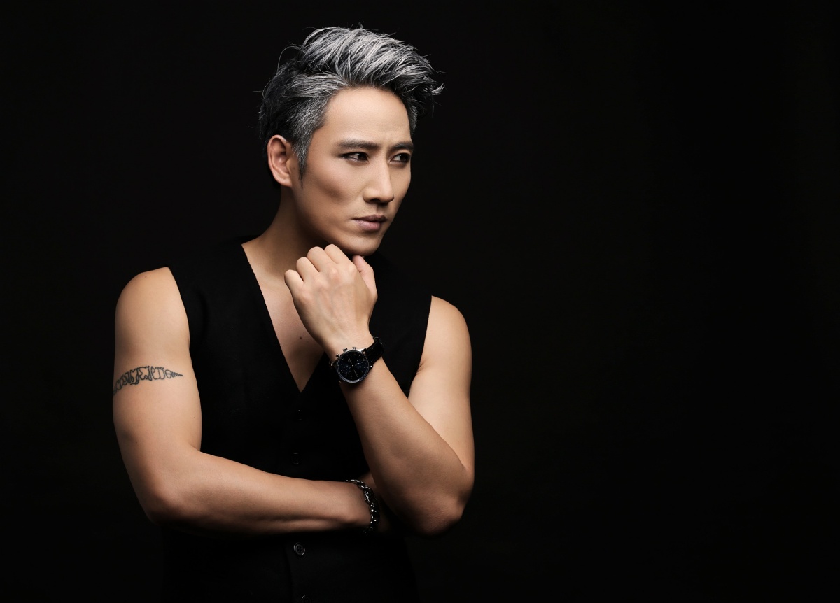 给歌手雷雨拍的写真