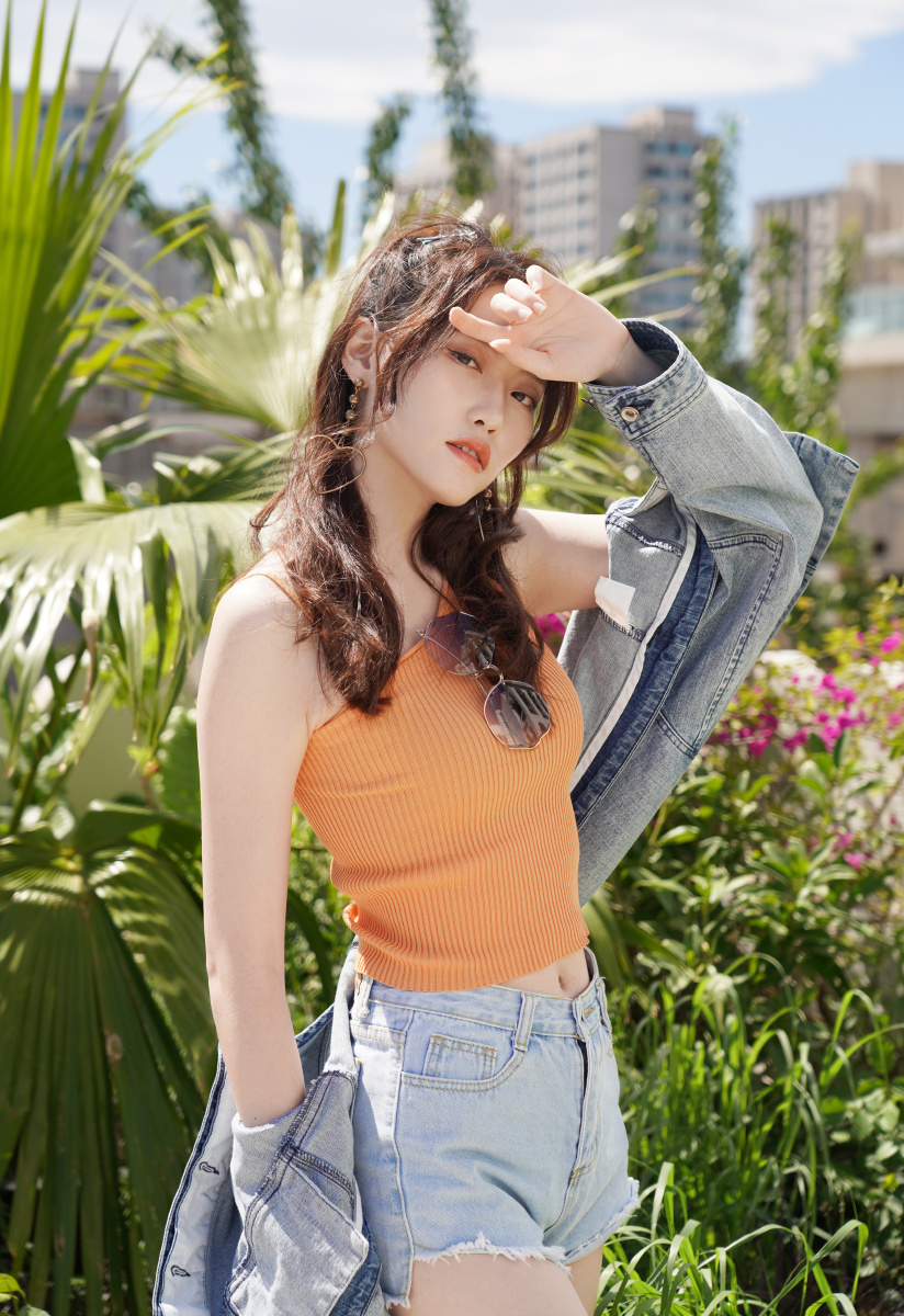 清新写真一个淡雅脱俗的青春美少女