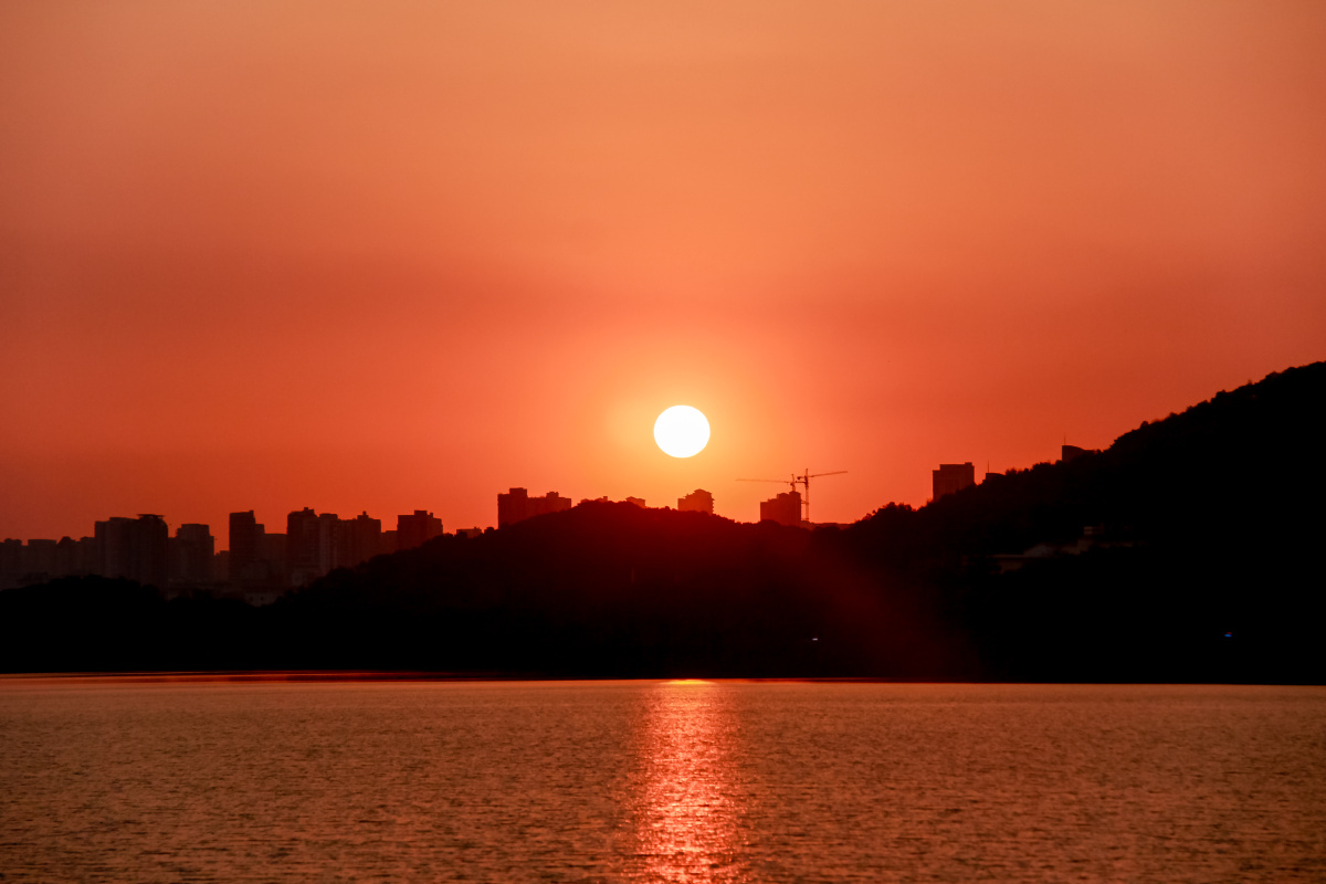 太阳的美丽 - 图虫