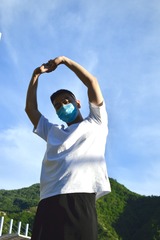 001