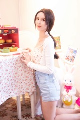 881BEB42-0A88-4459-9A44-FBEB90298D0D/L0/001