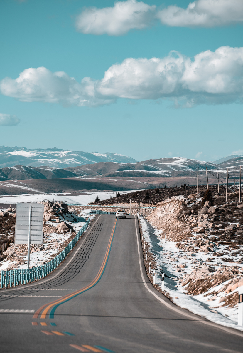 彩虹路机场路康定机场