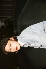 001