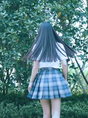 2168996