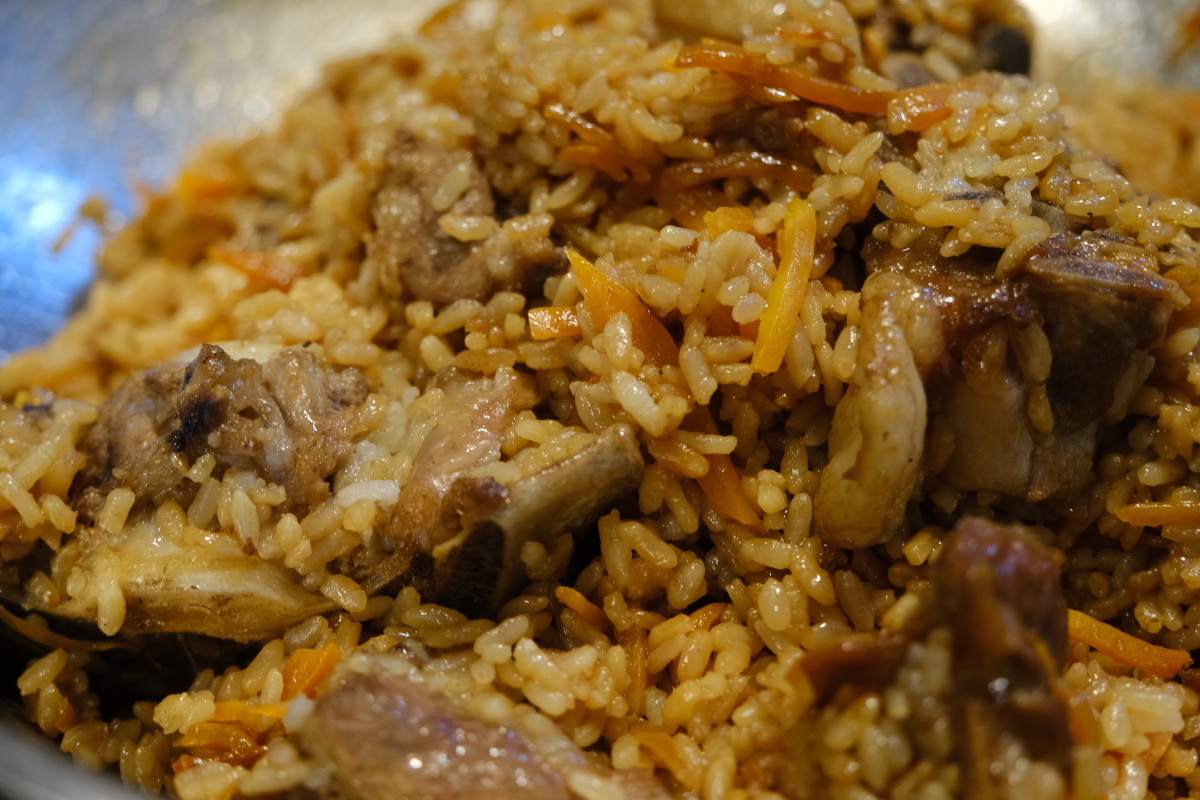 乌兹别克黑抓饭