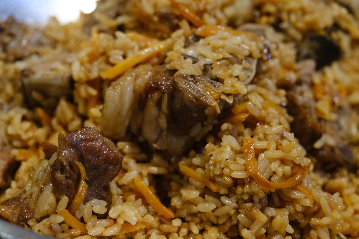 乌兹别克黑抓饭