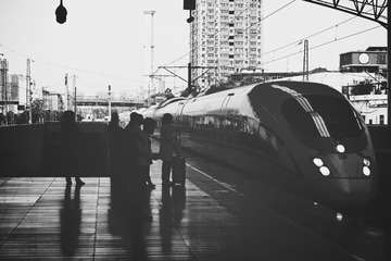537547