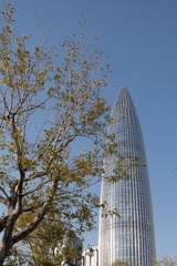 90476