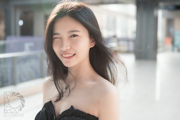 750858