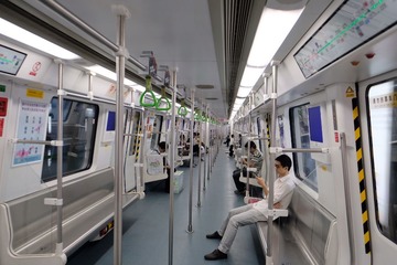 735252