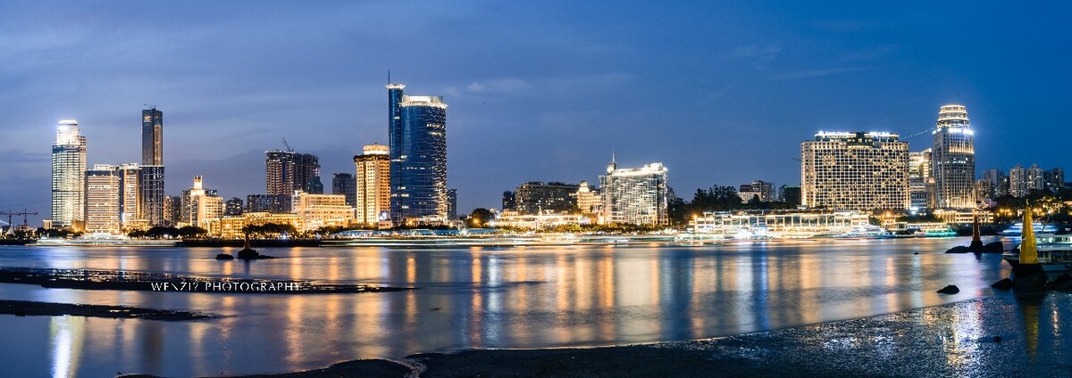 厦门鹭江道夜景