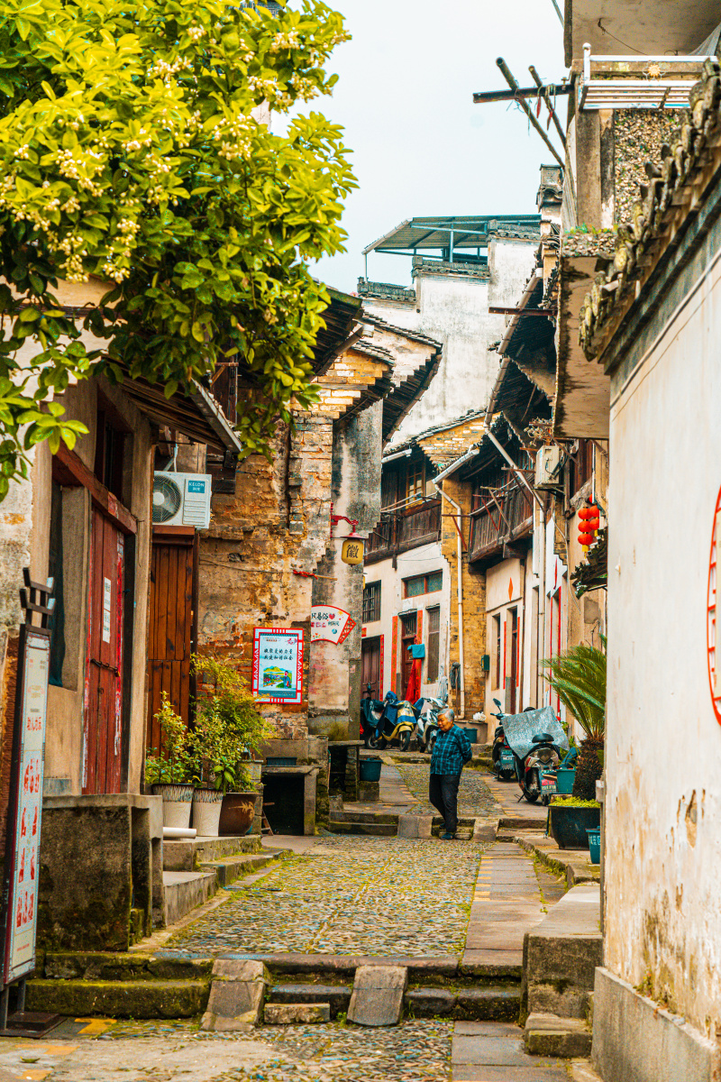 渔梁古镇的老街