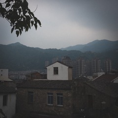 350730