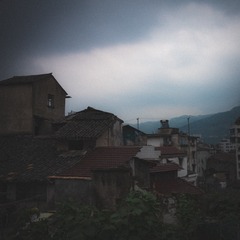 350728