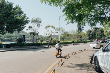 0049E67C-D75C-4F9B-9961-90427167CC40/L0/001