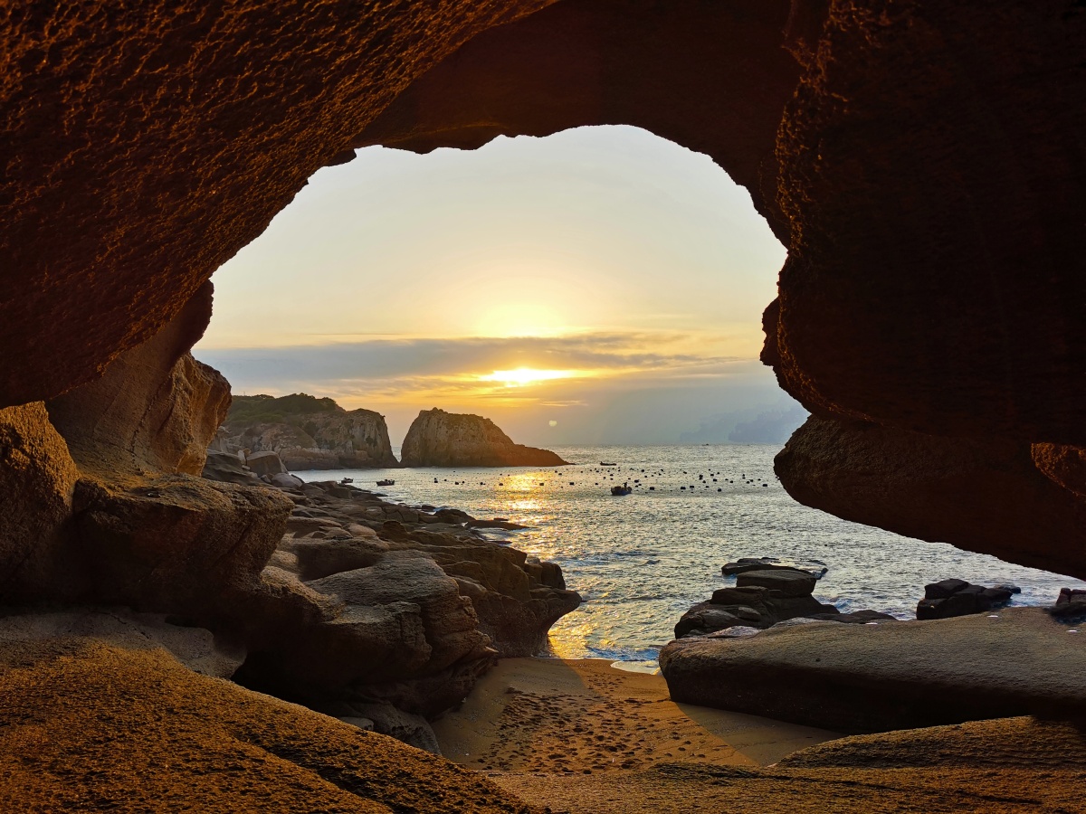 海边的圣象天门