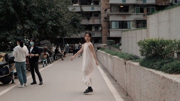 4C133335-C9D5-41B2-A4AF-59112C53505D/L0/001