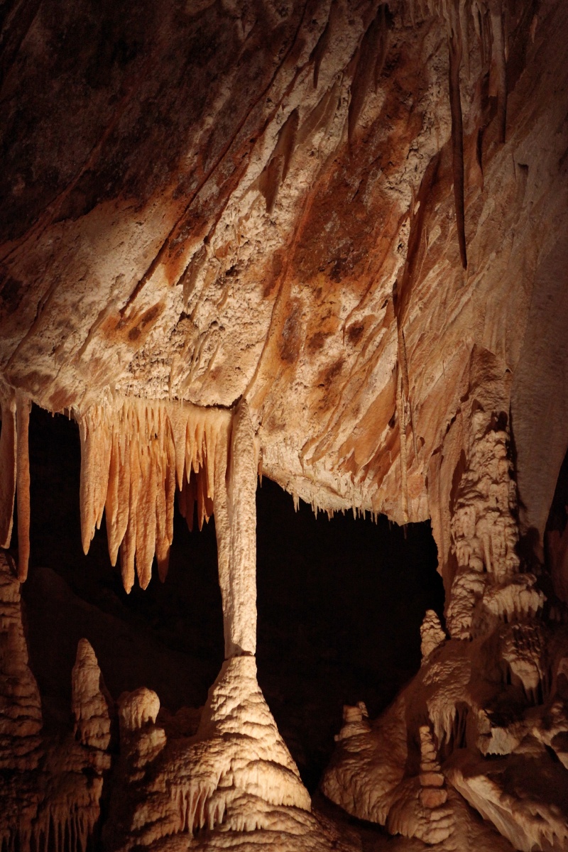 jenolan钟乳石溶洞 - 光影掠过 - 图虫