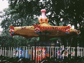 719572