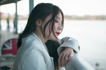 9D48B090-356D-455C-B310-9F87A3BD2AC4/L0/001