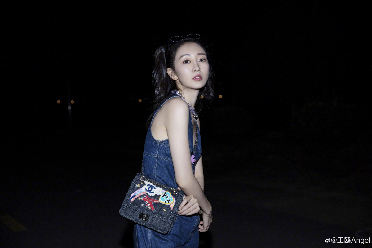 小鸡小鸡几点结束就是我和额u额ui额u额还是公司工