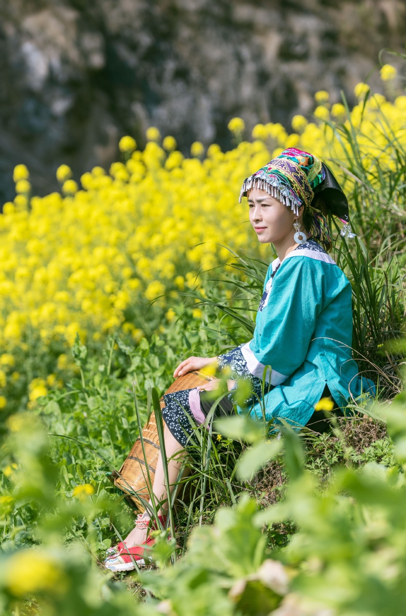 背背篓的小姑娘摄影后期我难想出境本人